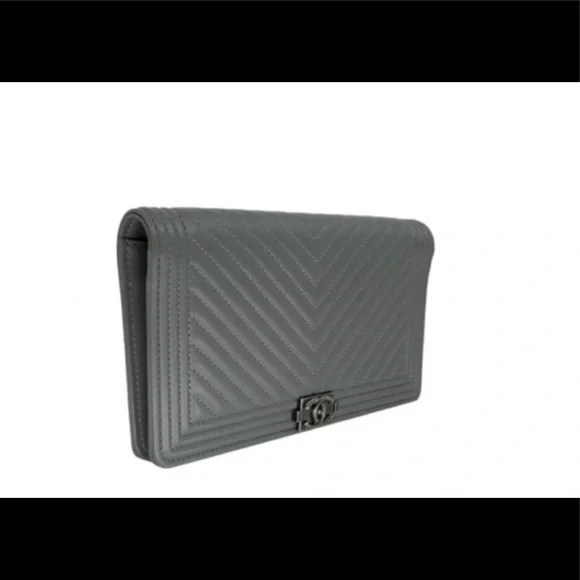 CHANEL Gray Quilted Chevron LeBoy Lambskin Long Wallet Clutch - Picture 13 of 15